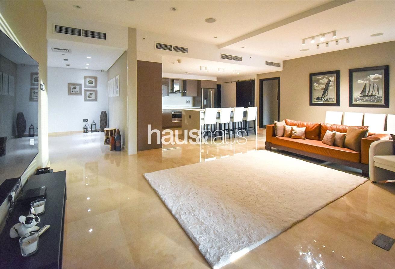 4 bedrooms Apartment in Jumeirah Beach Residence, UAE No. 99085