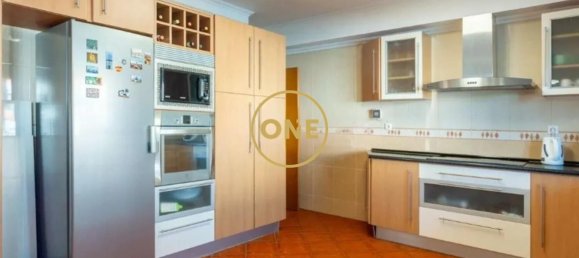 8 bedrooms House in Setubal, Portugal No. 124697 12