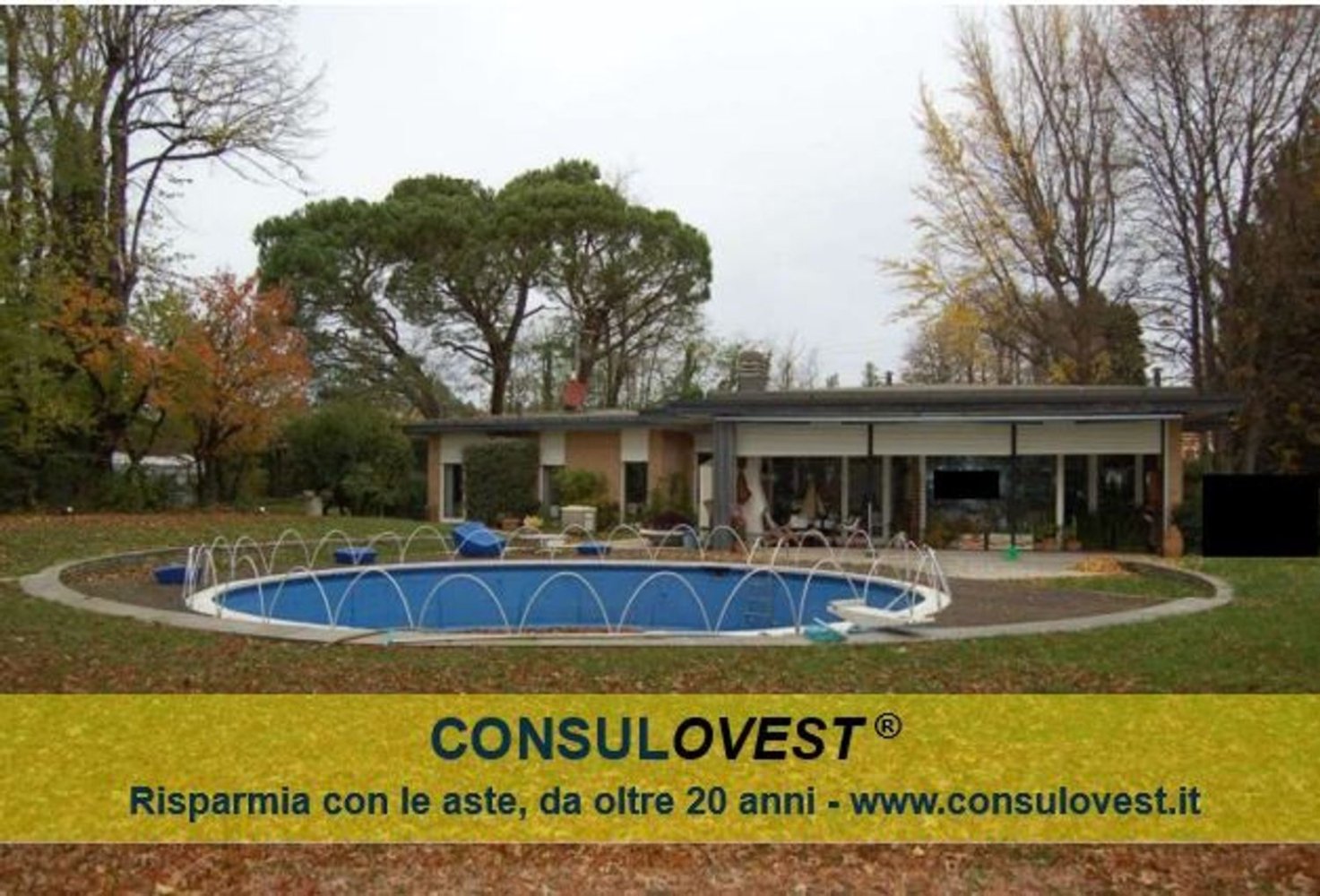 5-Zimmer Villa in Albizzate, Italy, Nr. 263486