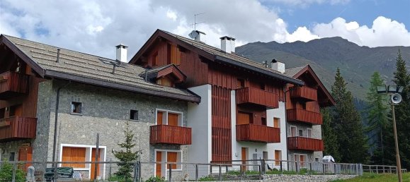 2-salle Appartement à Valleve, Italy No. 102533 17