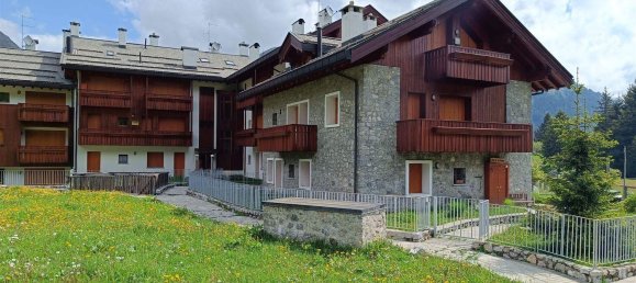 2-salle Appartement à Valleve, Italy No. 102533 15