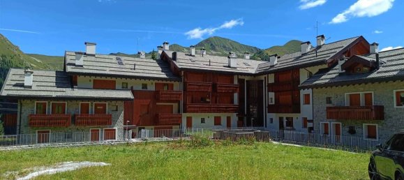 2-salle Appartement à Valleve, Italy No. 102533 12