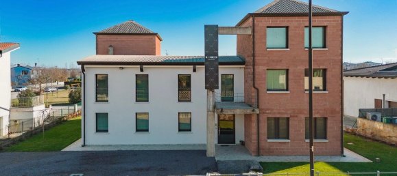 Casa de 6 divisões em Castellucchio, Italy N.º 283824 32