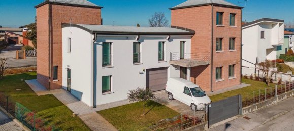 Casa de 6 divisões em Castellucchio, Italy N.º 283824 33