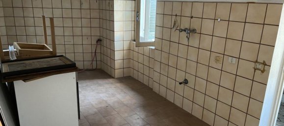 10 rooms House in Massa, Italy No. 115450 24