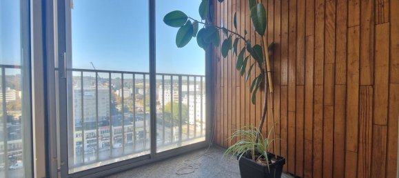 2 bedrooms Apartment in Vandoeuvre-les-Nancy, France No. 210988 3