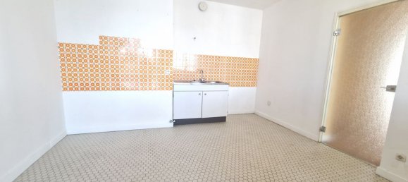 2 bedrooms Apartment in Vandoeuvre-les-Nancy, France No. 210988 4