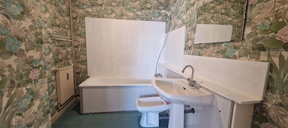 2 bedrooms Apartment in Vandoeuvre-les-Nancy, France No. 210988 5