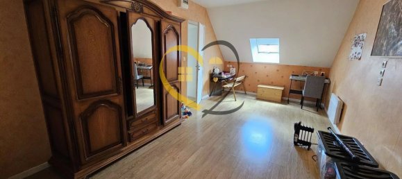 4 chambres Maison à Rians, France No. 65728 30