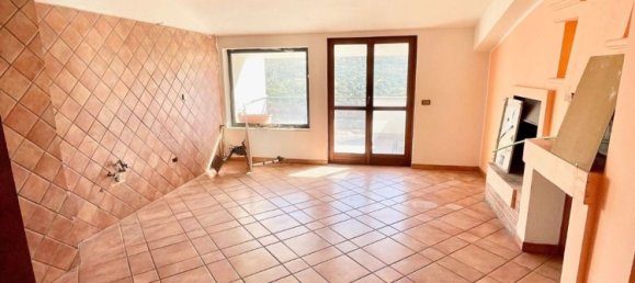 4-Zimmer Wohnung in Mendicino, Italy, Nr. 303598 14