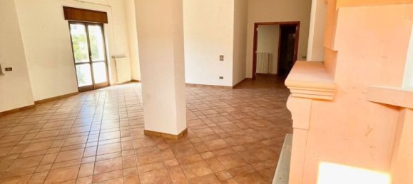 4-Zimmer Wohnung in Mendicino, Italy, Nr. 303598 21