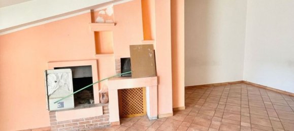 4-Zimmer Wohnung in Mendicino, Italy, Nr. 303598 16