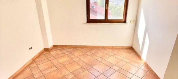 4-Zimmer Wohnung in Mendicino, Italy, Nr. 303598 8