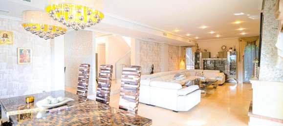 Casa de 5 dormitorios en Torrevieja, Spain No. 185974 9