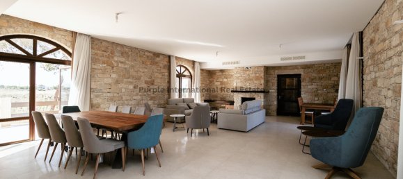 6 bedrooms Villa in Pervolia, Cyprus No. 5098 9