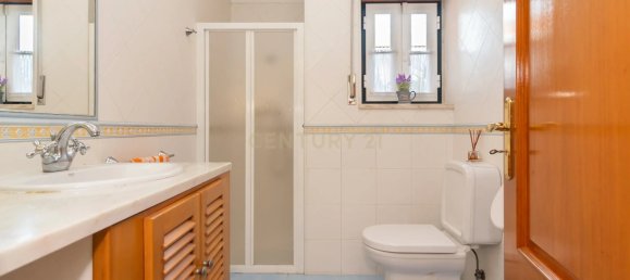 4 غرف نوم فيلا في Corroios, Portugal رقم 119807 15