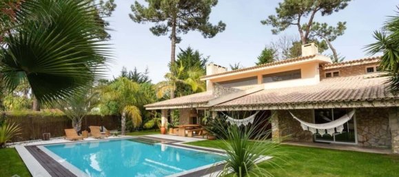 5 bedrooms Villa in Almada, Portugal No. 117746 3
