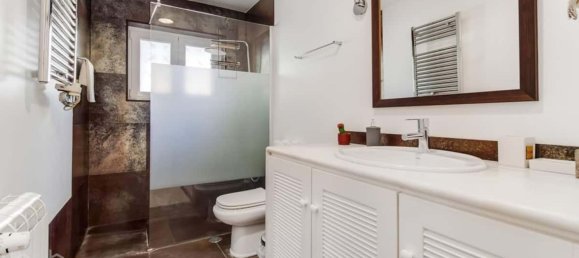 5 bedrooms Villa in Almada, Portugal No. 117746 21