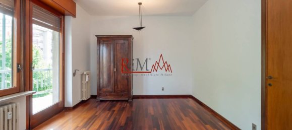 3 bedrooms Apartment in Milan, Italy No. 333153 29