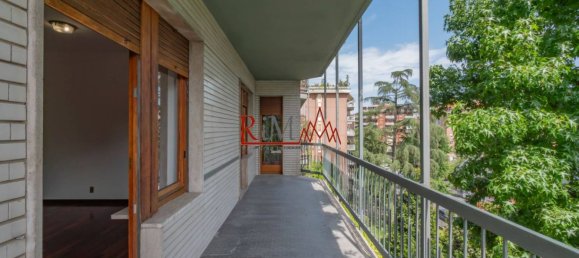 3 bedrooms Apartment in Milan, Italy No. 333153 35