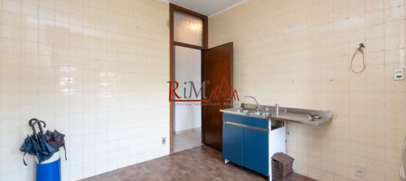 3 bedrooms Apartment in Milan, Italy No. 333153 8