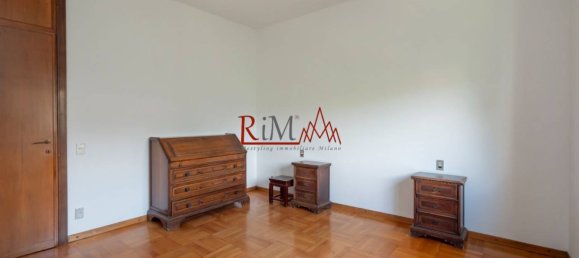 3 bedrooms Apartment in Milan, Italy No. 333153 24