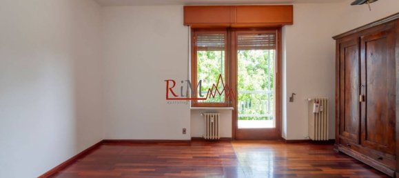 3 bedrooms Apartment in Milan, Italy No. 333153 25