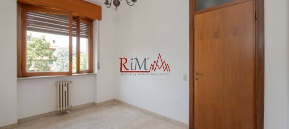 3 bedrooms Apartment in Milan, Italy No. 333153 14