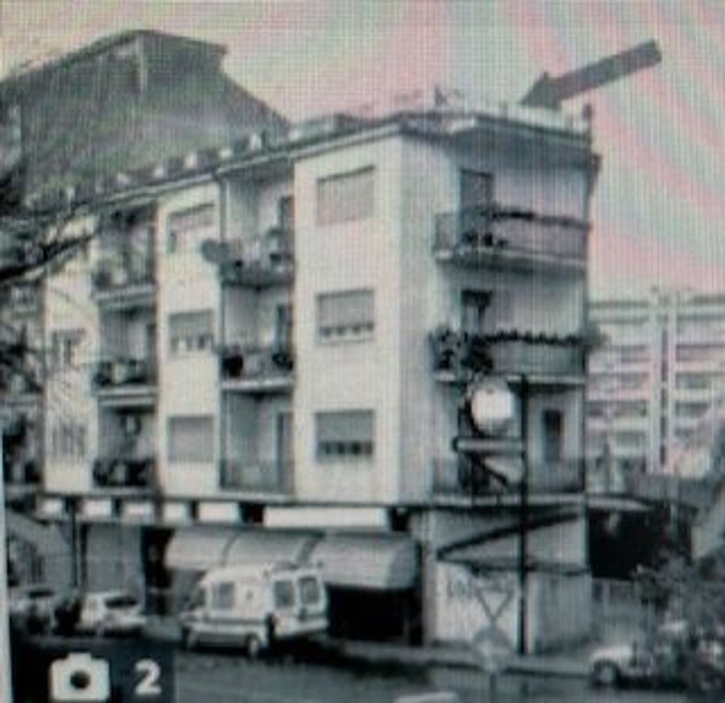 115m² Commercial property in Cosenza, Italy No. 210768