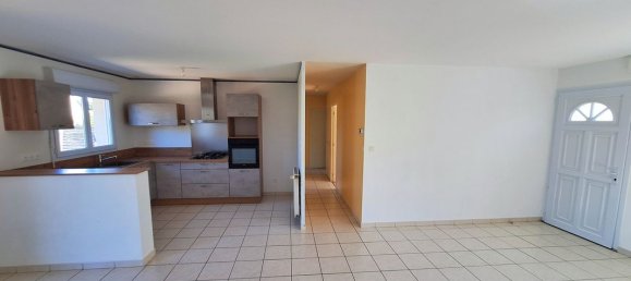 3 Schlafzimmer Haus in Segre, France, Nr. 340682 7