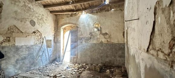 2-salle Maison à Ragusa, Italy No. 230921 9