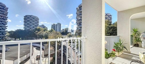 4 bedrooms Apartment in Creteil, France No. 142750 4