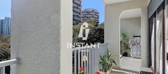 4 bedrooms Apartment in Creteil, France No. 142750 3