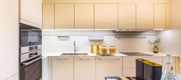 2 bedrooms Condo in Pathum Wan, Thailand No. 8558 16