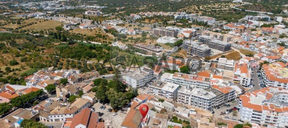 Gebäude in Loule, Portugal 789m², Nr. 300013 4
