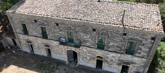 Villa de 5 divisões em Chiaramonte Gulfi, Italy N.º 228249 2