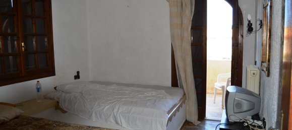 740m² Property in Heraklion, Greece No. 4195 6