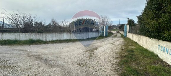 Земельный участок с 1 комнатой в Беневенто, Италия № 143555 4