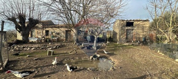 Земельный участок с 1 комнатой в Беневенто, Италия № 143555 17