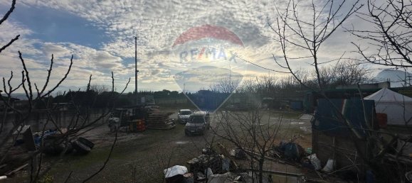 Земельный участок с 1 комнатой в Беневенто, Италия № 143555 13