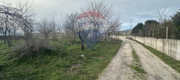 Земельный участок с 1 комнатой в Беневенто, Италия № 143555 8