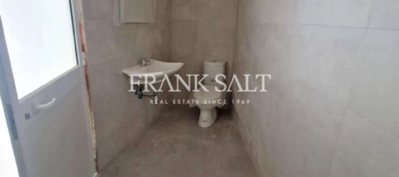 Laden in Zebbug, Malta 87m², Nr. 12837 7