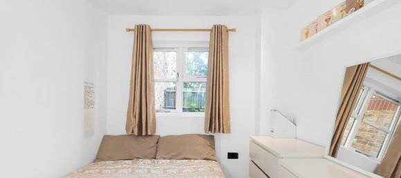 1 bedroom Apartment in London, United Kingdom No. 10851 8