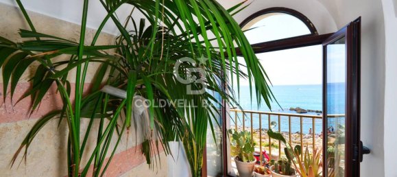 4-salle Appartement à Gallipoli, Italy No. 163911 11