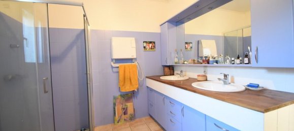 Casa de 5 dormitorios en Pluvigner, France No. 193648 10