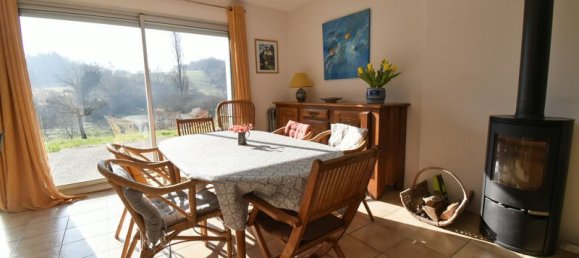 Casa de 5 dormitorios en Pluvigner, France No. 193648 5