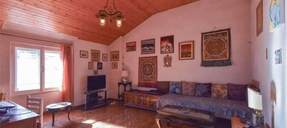 Apartamento de 4 habitaciónes en Trieste, Italy No. 42044 40