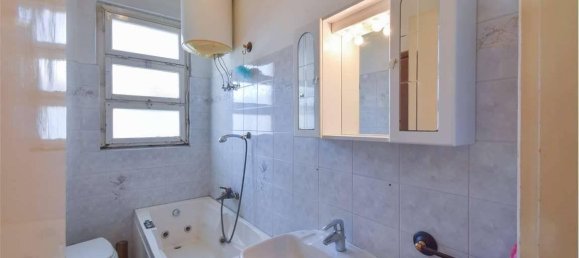 Apartamento de 4 habitaciónes en Trieste, Italy No. 42044 65