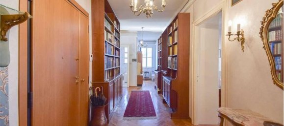 Apartamento de 4 habitaciónes en Trieste, Italy No. 42044 2