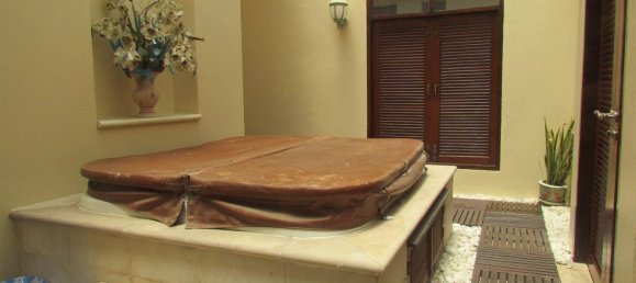 5 غرف نوم مقهى / مطعم في Pattaya, Thailand رقم 4114 20